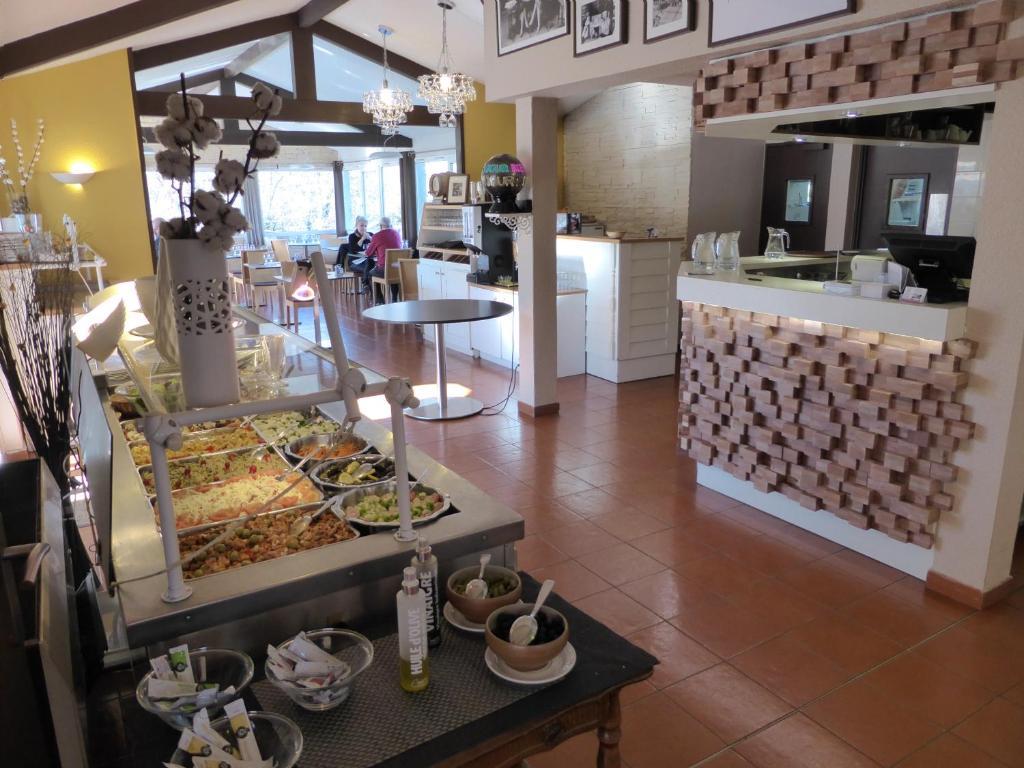 Hotel & Restaurant Heliotel Montferrier-sur-Lez Ngoại thất bức ảnh