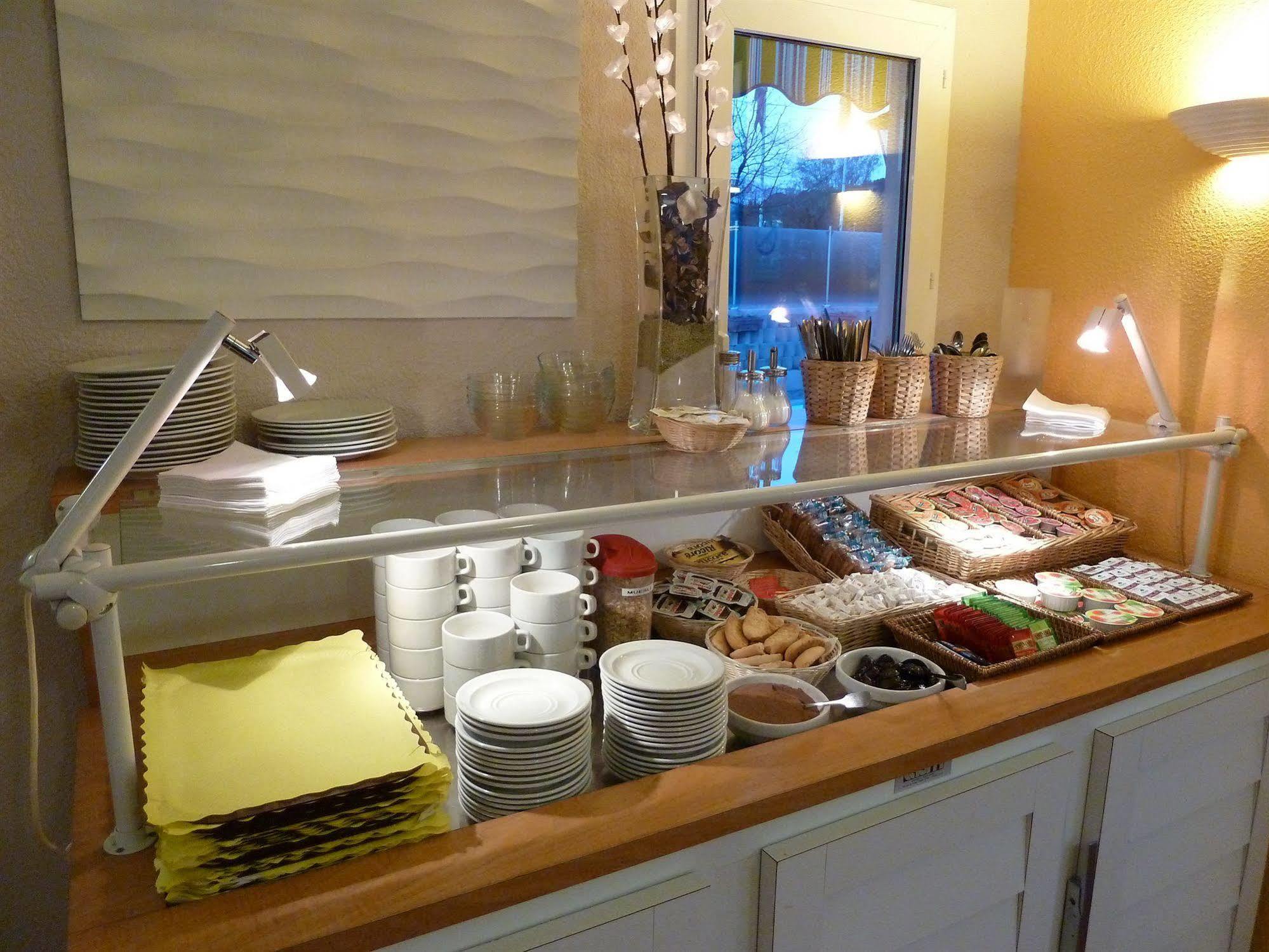 Hotel & Restaurant Heliotel Montferrier-sur-Lez Ngoại thất bức ảnh