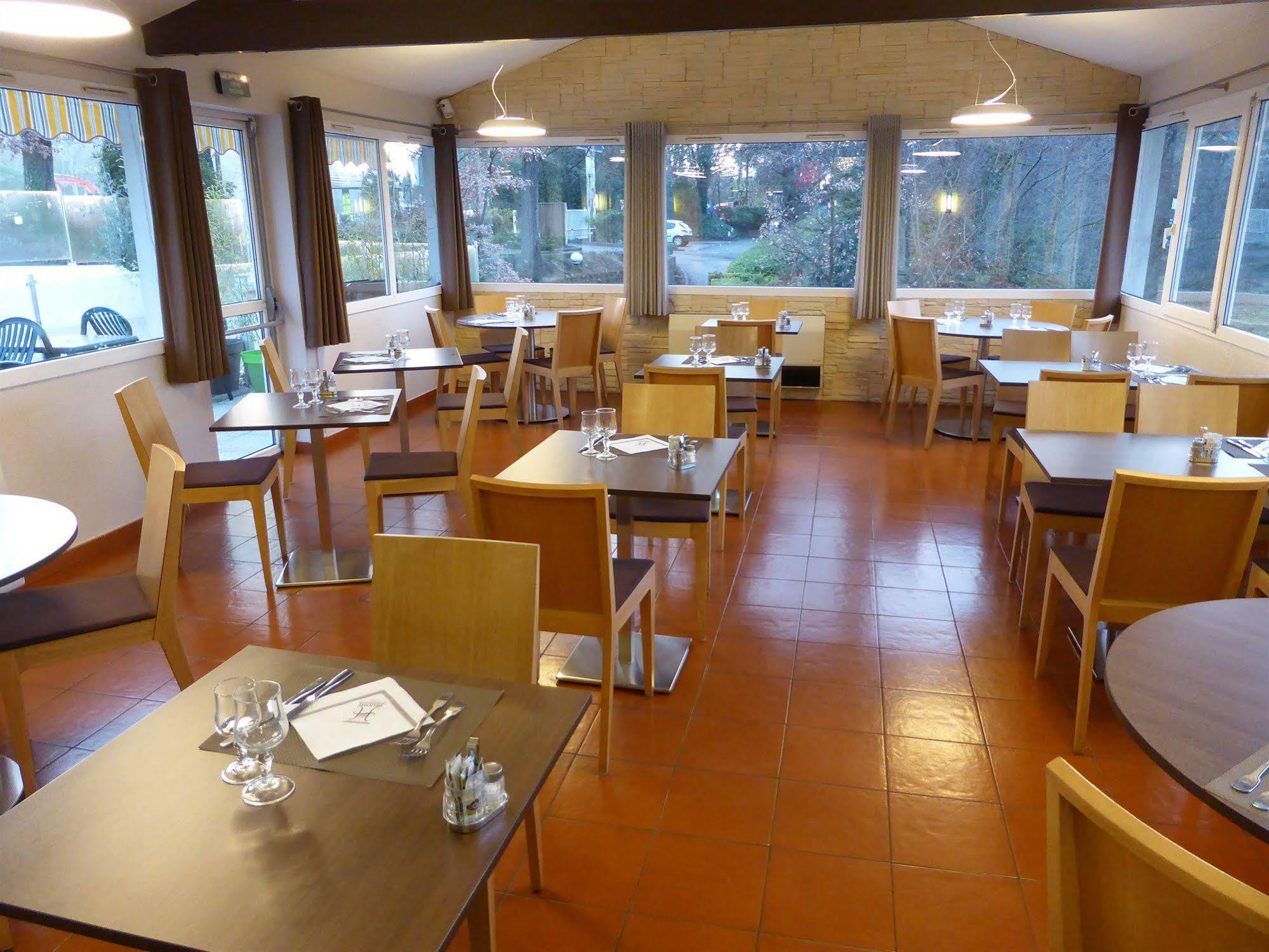 Hotel & Restaurant Heliotel Montferrier-sur-Lez Ngoại thất bức ảnh